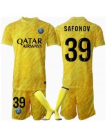 Otroške Nogometnih dresov Paris Saint-Germain Matvei Safonov #39 Vratar Tretji 2024-25 Kratki rokavi (+ hlače)
